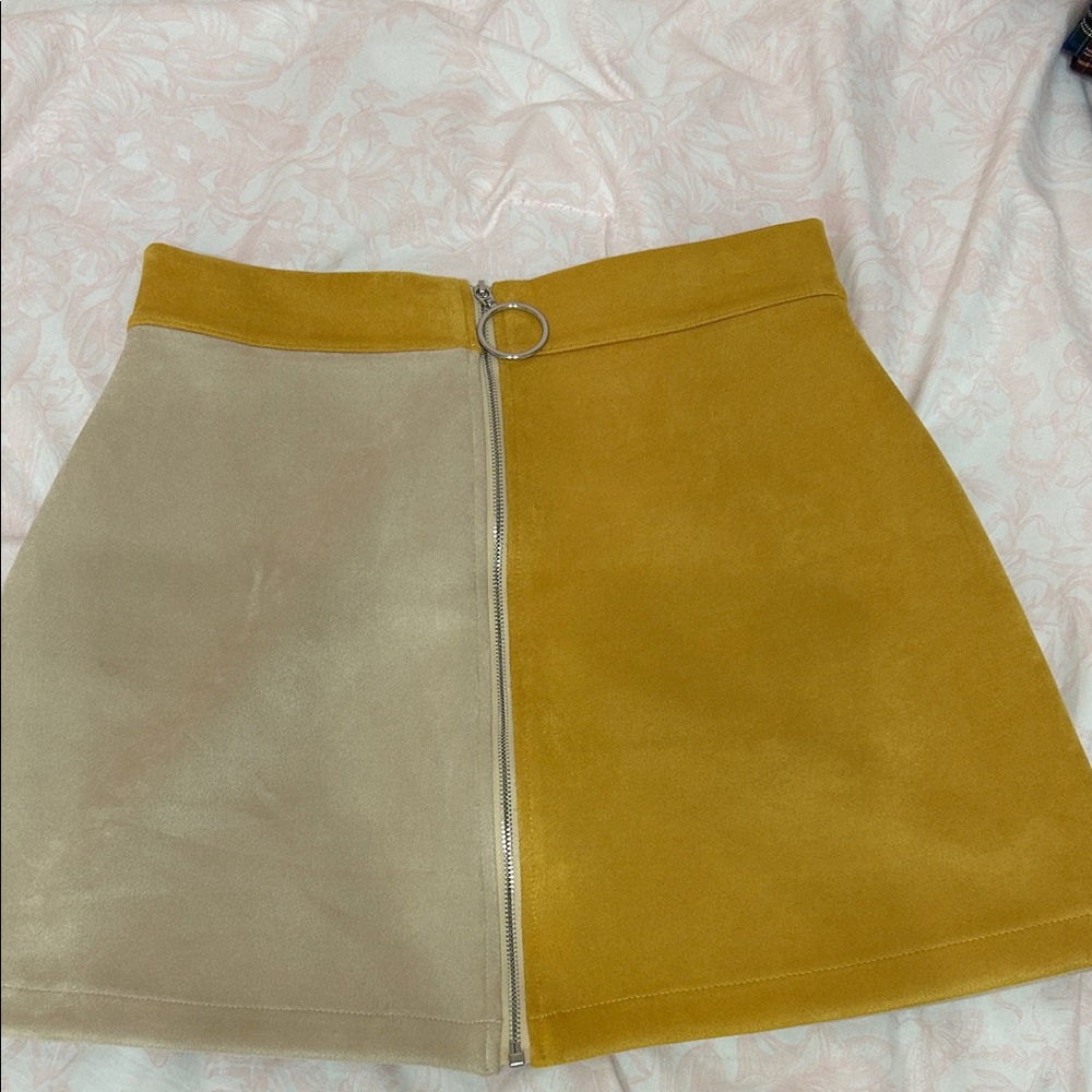 Zara Mustard and Beige Mini Skirt